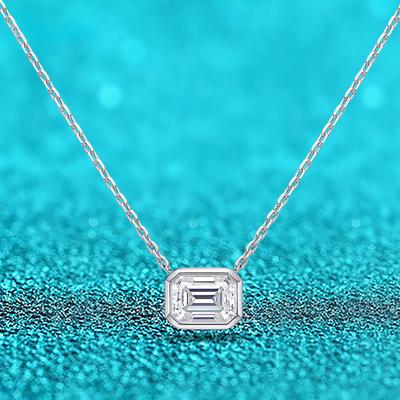 Colar de moissanite genuíno com corte esmeralda 2ct cor D para mulheres, joias de casamento de luxo incolores, pingente de prata esterlina 925 GRA