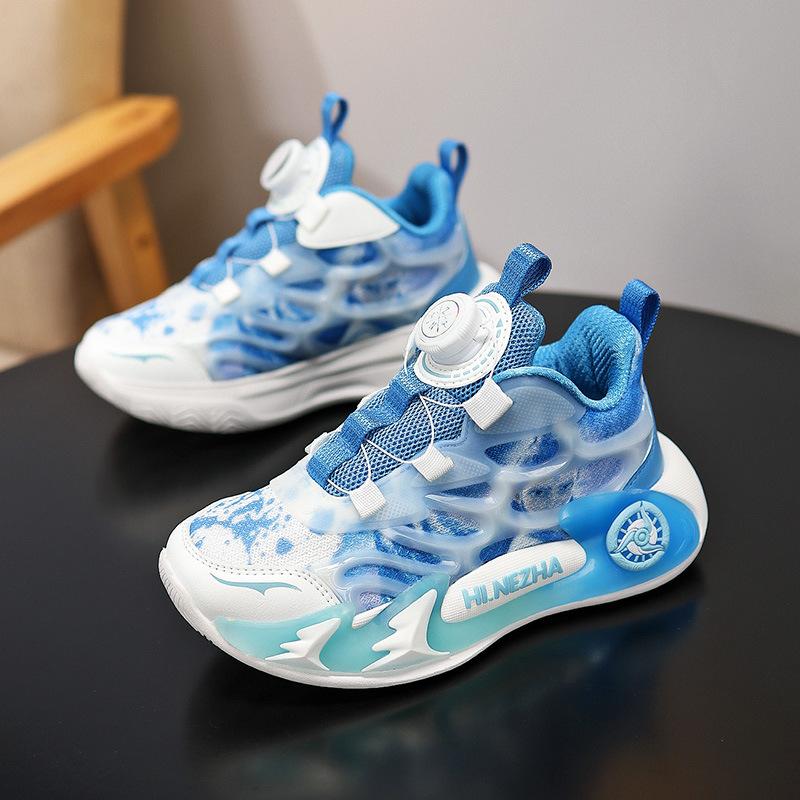 

Детские кроссовки 2025 весна и лето для мальчиков сетчатые дышащие кроссовки для мальчиков начальной школы мягкая подошва легкая повседневная обувь 39