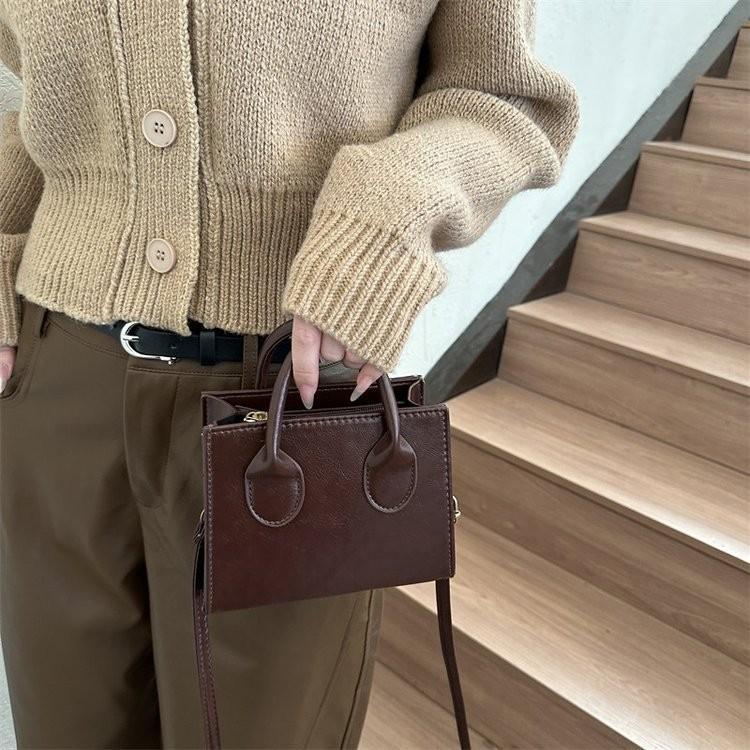 Chic Minimalist Small Handbag For Women Retro Style Soft Pu Casual Crossbody