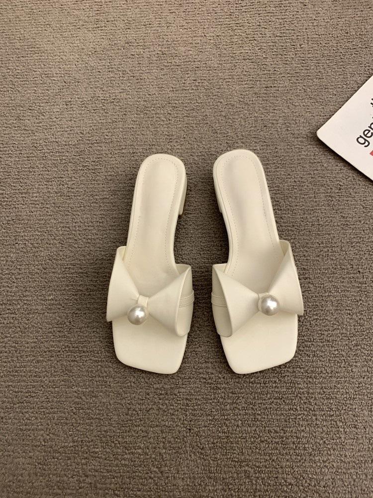Pearl bow thick heel cool slippers women's summer wear fashion flat women's shoes one-word slippers 2025 summer new