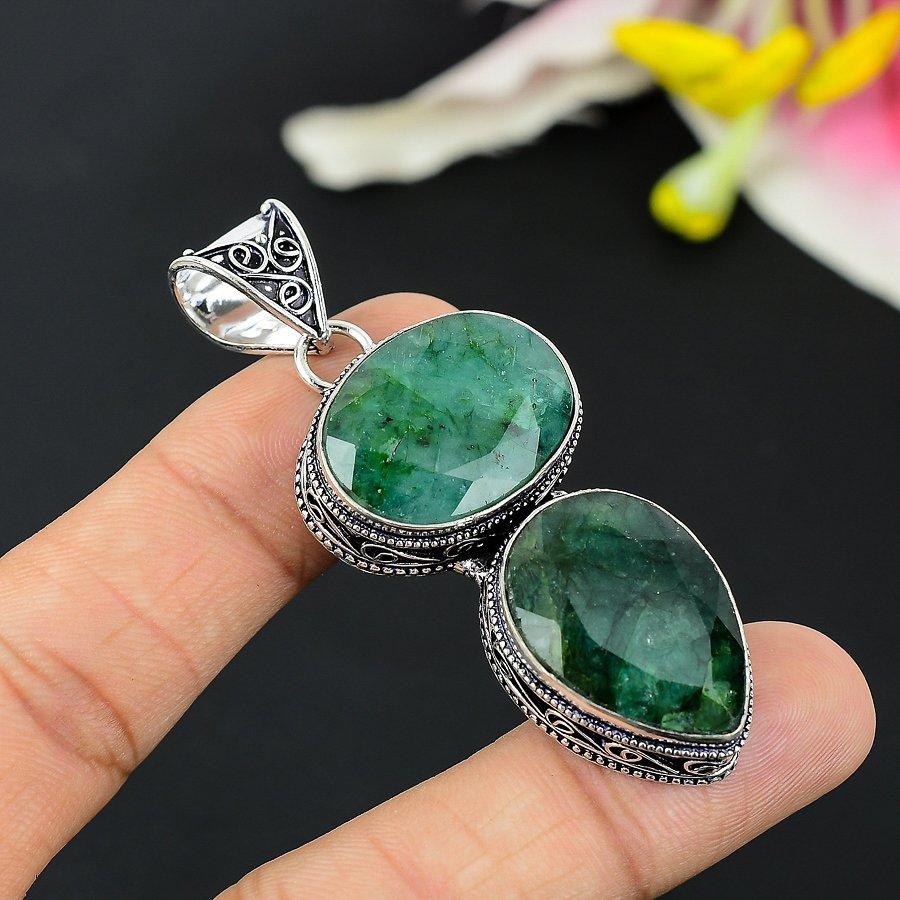 

Green Jade Gemstone Handmade 925 Sterling Silver Jewelry Pendant 1.73 KG-153