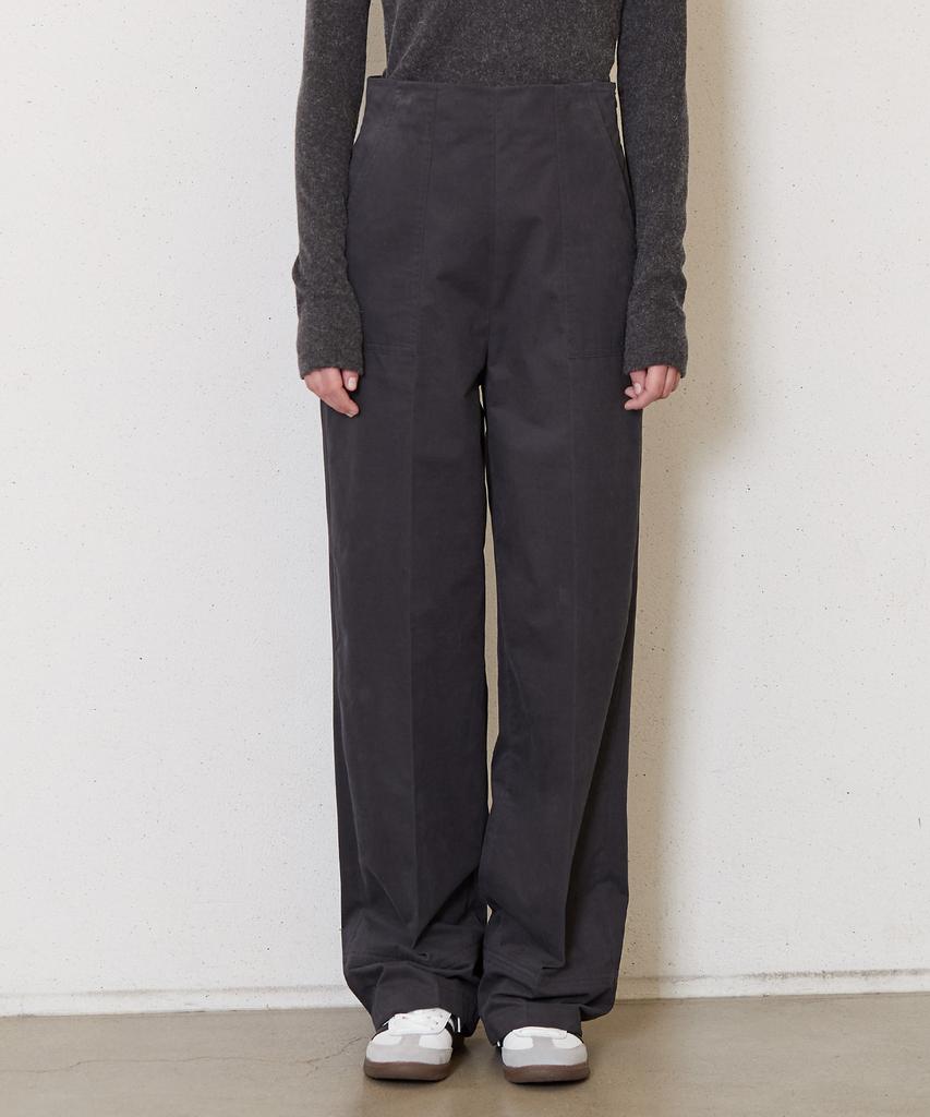 JUN BY JUN K Cation Cotton Curved Pants_Smoke