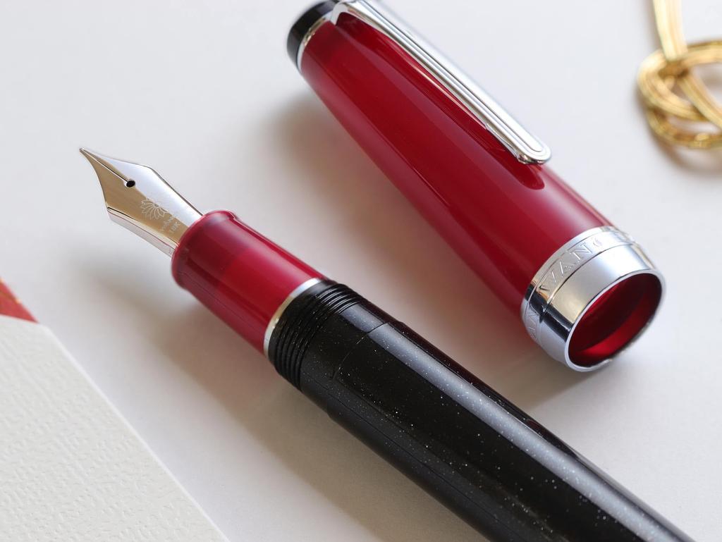 WANCHER Fountain Pen Queen of Hearts Fountain Pen Fountain Fine [Wancher Pen] (F Nib)