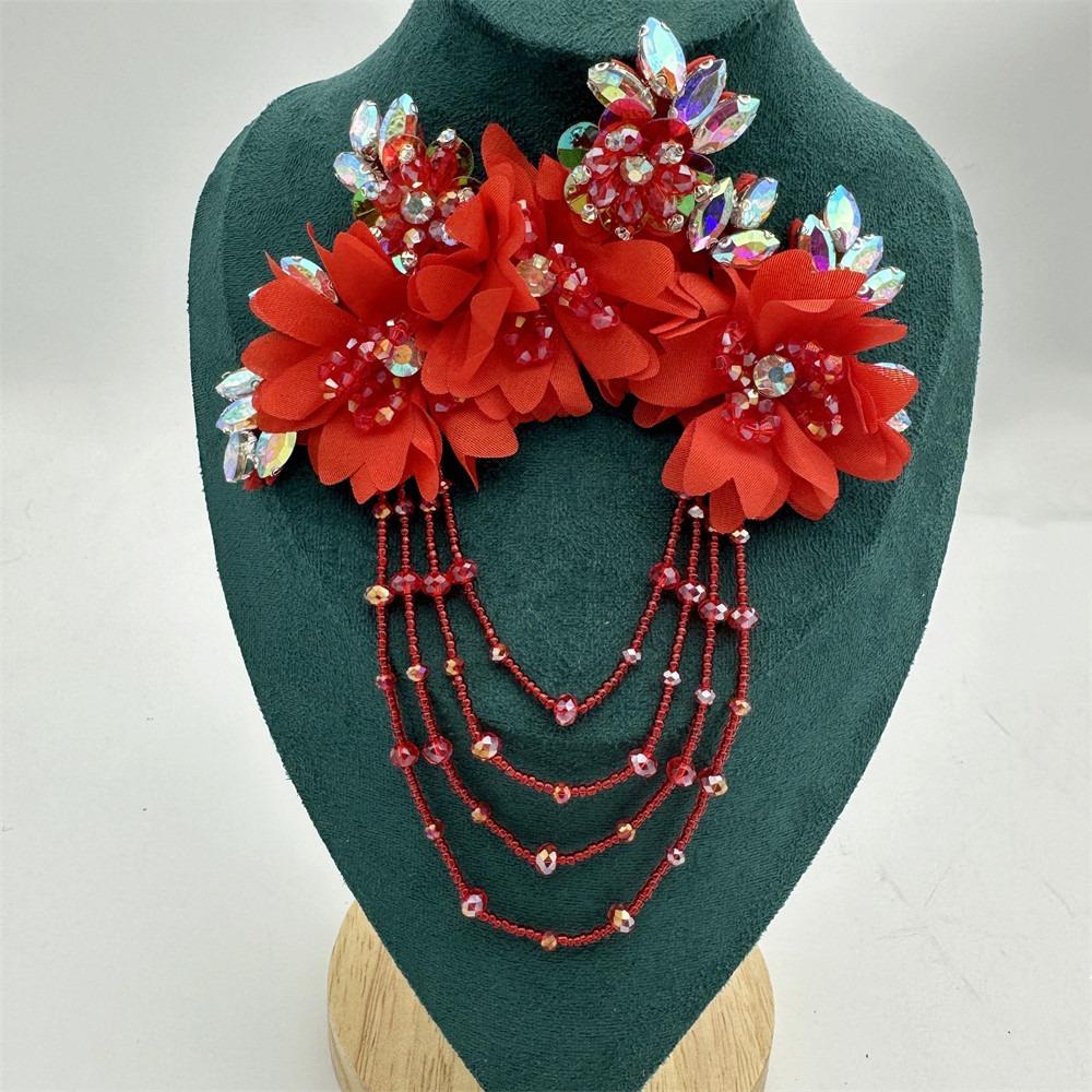 

Rhinetones Brooch Pin Handmade Shoulder Decorative Flowers New Sewing Materials Clothes Crafts красный