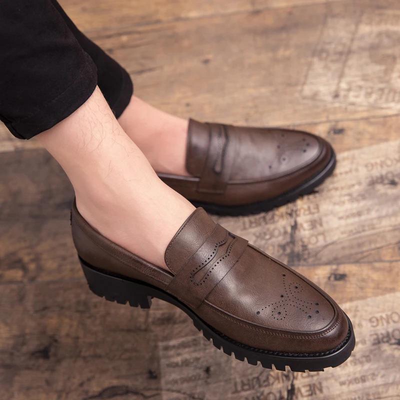 Men Oxfords Luxury Brand Penny Loafers Men Casual Shoes Leather Dress Shoes Big Size Brogue Carving Driving Party Shoes for Men