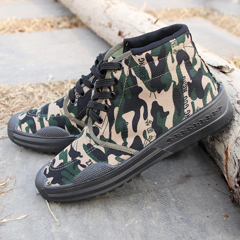 

Высокотехнологичный цифровой камуфляж Мужские дизайнерские кроссовки Высокие мужские туфли Холщовые мужские повседневные туфли Осень-зима Мужская обувь Нашивки 35