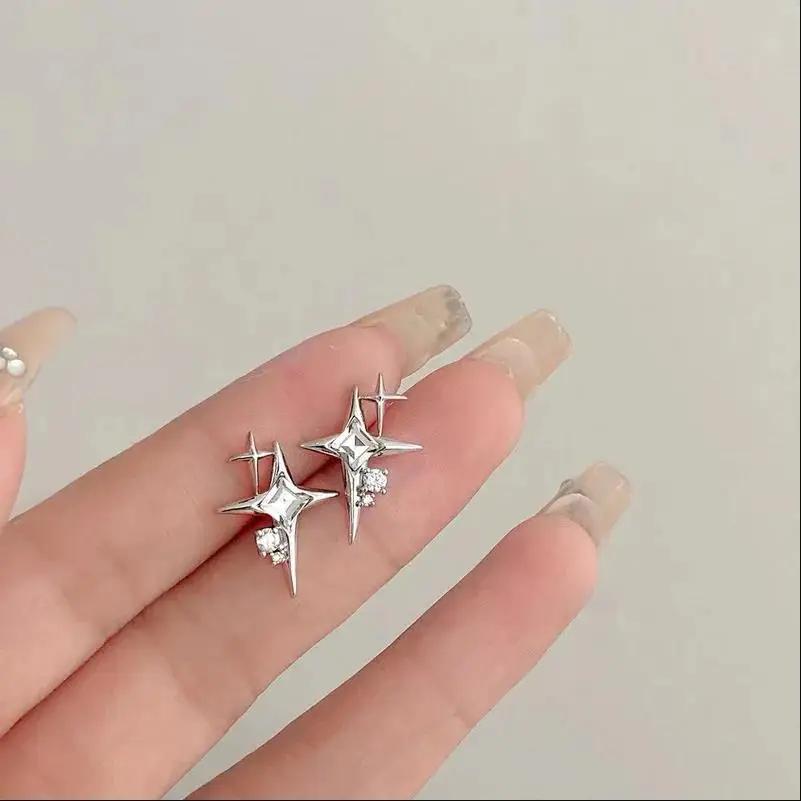 

Новые корейские серьги-продевки со звездой, кисточкой из нити и цепочкой, серьги-каффы с подвесками-звездами, женские прямые висячие серьги, ювелирные подарки