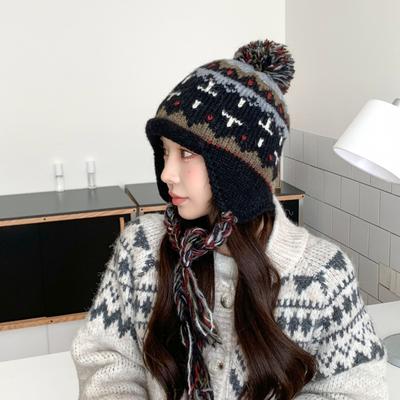Ethnic Style Contrasting Color Pullover Wool Hat Women'S Winter Warm Ear Protection Knitted Hat Cold Bag Head Lei Feng Hat