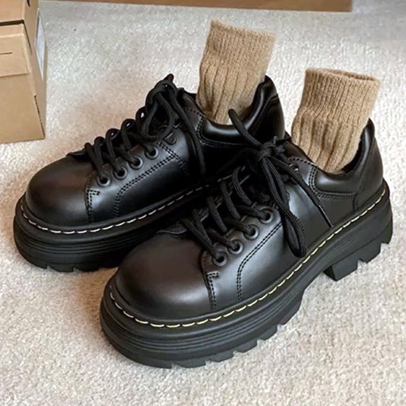 

Модная женская обувь из натуральной кожи на шнуровке, модная обувь на платформе для увеличения роста для женщин, осенне-зимние повседневные лоферы, рабочая обувь 35 чёрный
