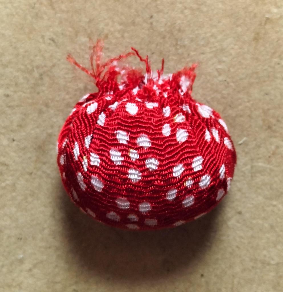 Set of 2 Frog Amulet Chirimen Craft Kit Charms,