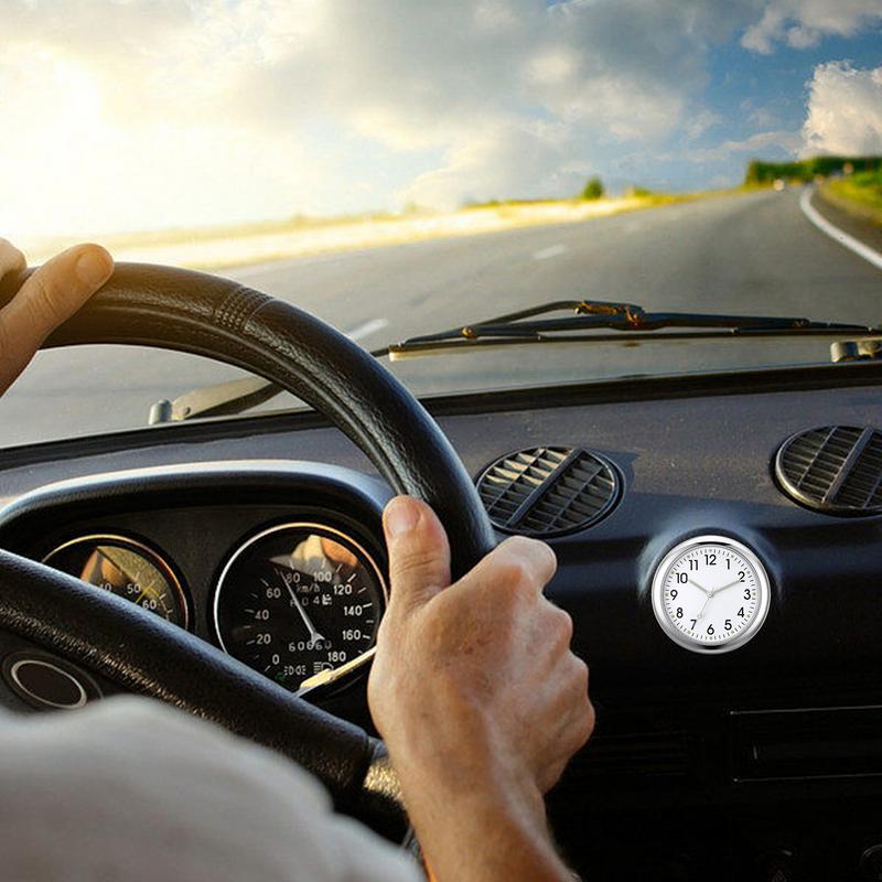 Horloge de voiture Lumineuse Petite horloge analogique à coller Mini montre numérique Horloges mécaniques à quartz Ornement de voiture Accessoires automobiles pour voiture