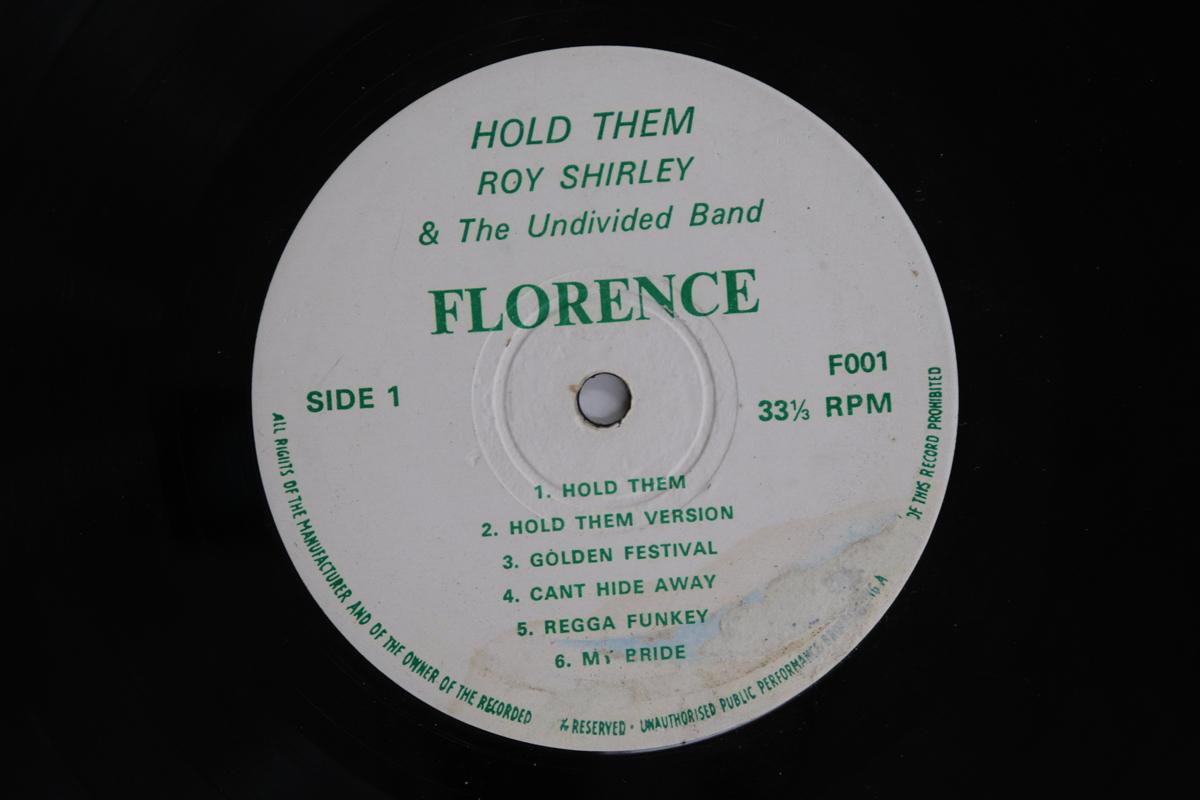 

LP Record ROY SHIRLEY UNDIVIDED BAND Hold Them F001 FLORENCE 1974 UK Reggae Ska Dub Used