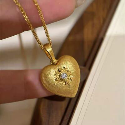 Buccellati Craft Weaving Carved Gold Brushed Silk Love Necklace With Diamonds Vintage Pendant Embossed Chopin Chain