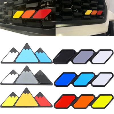 Emblema de la insignia de la parrilla de 3 colores para Toyota TRD Tacoma Tundra 4Runner Highlande Rav4 tira de rejilla de entrada de aire accesorios para automóviles