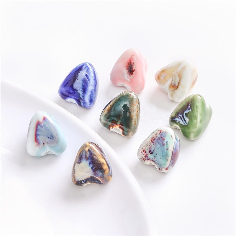 5 Stück Blumenglasur-Porzellanperlen Zongzi-Form Keramikperlen für die Schmuckherstellung DIY Charms Armband Halskette Basteln Loch 2,5 mm