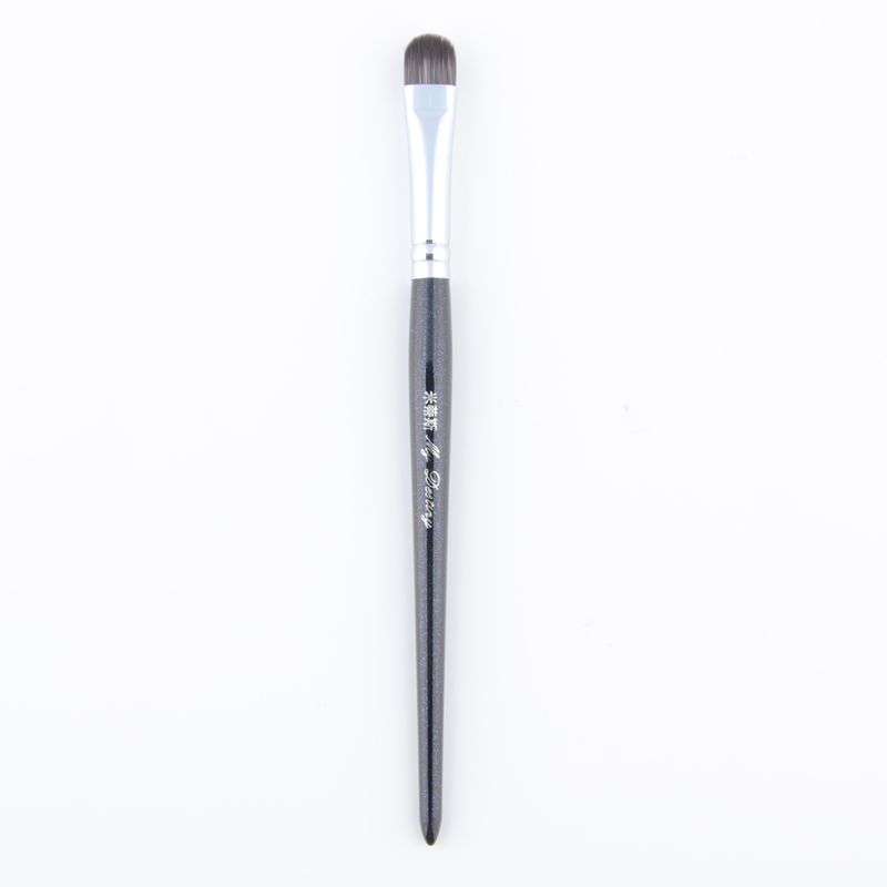 

Detail Eye Large and Small Sizes Bevel Tool Makeup Brush Other Materials 029 Large Concealer Brush