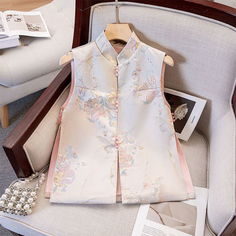 2025 Early Spring New Ladies Jacquard Skinny Temperament Button Design Vest Disc Buckle Vest