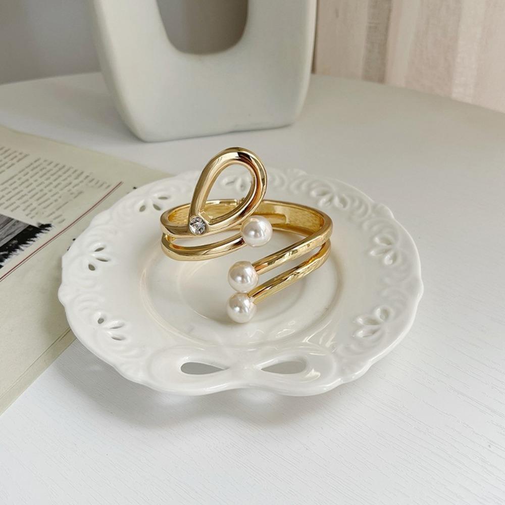 Jewelry Wide Cuff Bangles Metal Curtain Buckle Punk Pearl Geometric Bracelet  Women