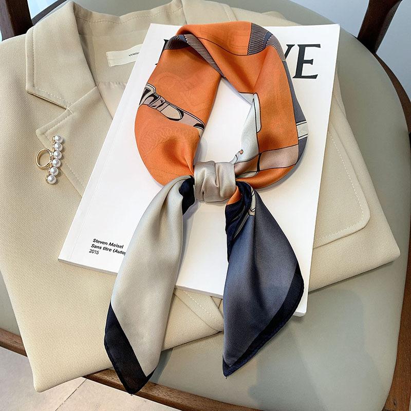 Spring and Summer New Printed Square Scarf for Women Fashion Simple Scarf Clavicle Decorative Scarf Kicker Bag Headband Dual Purpose