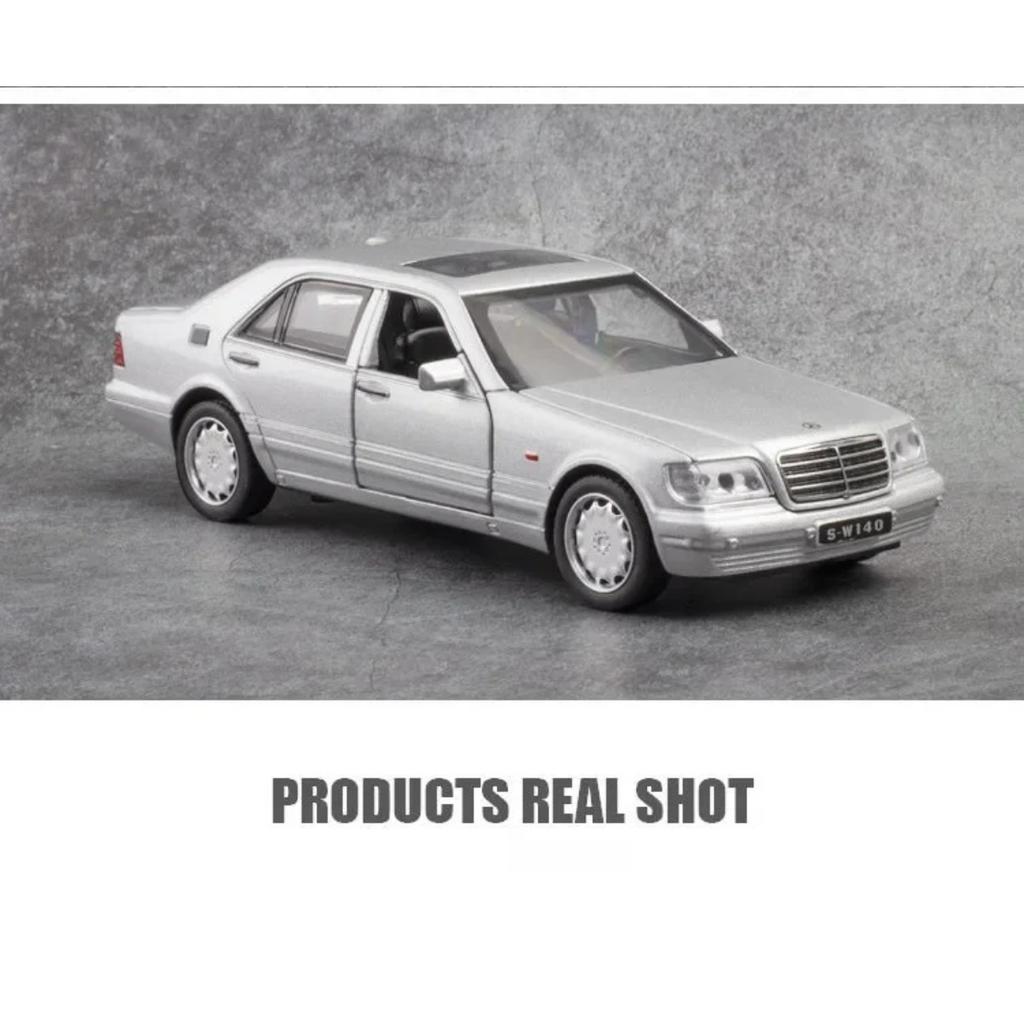 1/32 Benz S-W140 Model Jucărie Mașină Turnată sub Presiune din Aliaj Caroserie Metalică Șasiu din Plastic Anvelope de Cauciuc cu 4 Uși care se Deschid Funcție de Tragere înapoi Copii A88