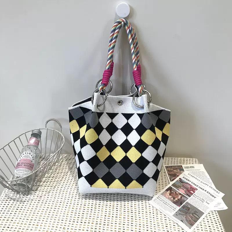 Korean Ins Knot Handbag: Stylish Spring/Autumn Bucket Bag with Large Capacity