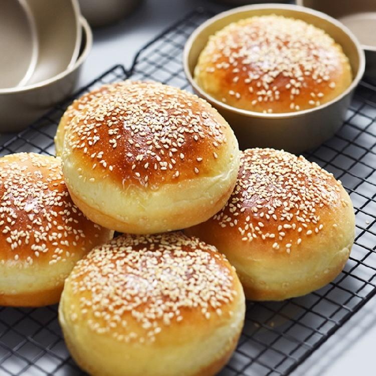 Convenient Cake Mold Carbon Steel Baking Mold Round Shape Baking Cake Pans