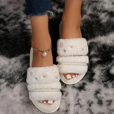 Pantoufles de fourrure tendance pour femmes, chaudes, en peluche, plates, à talons bas, chaussures pour femmes, string de perles, pantoufles à plateforme