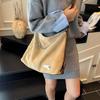2025 Trendy Women's Large-Capacity Fashionable Tote: Commute & Crossbody Bag