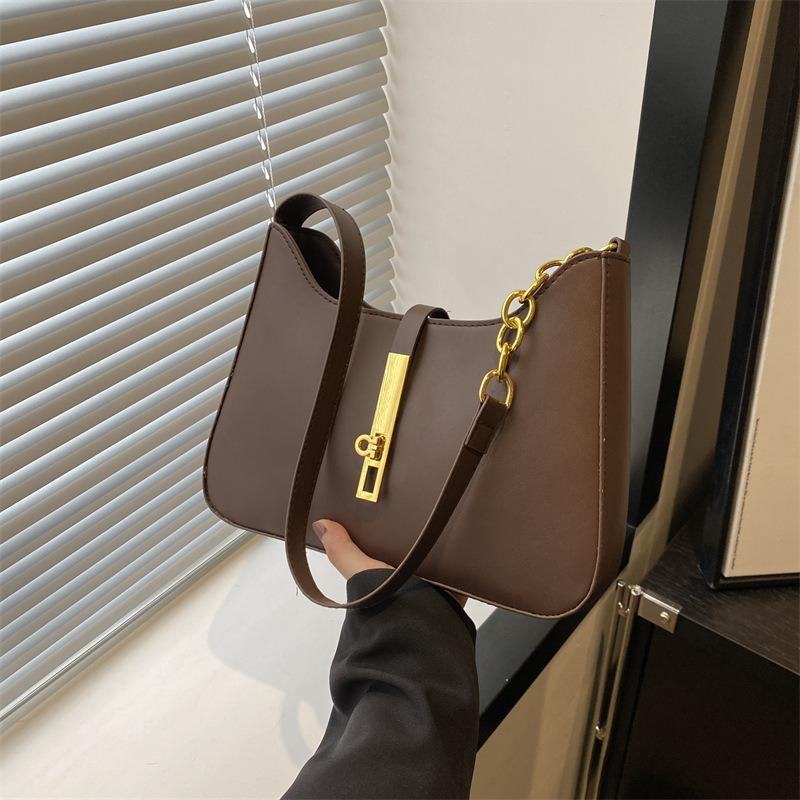 Niche design bag women's new high-end portable underarm bag versatile fashion shoulder bag