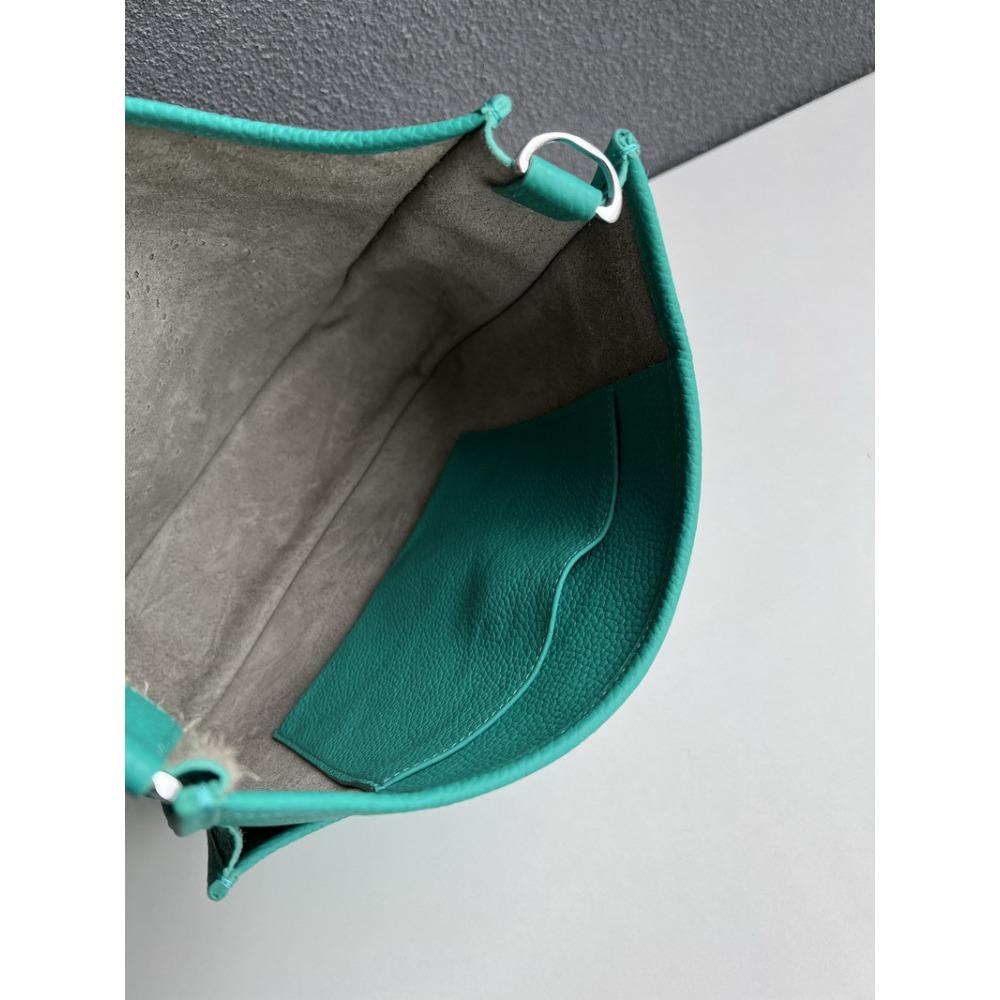 2025 New Genuine Leather Top Layer Cowhide Lychee Pattern Unisex Hollowed-out Crossbody Bag Genuine Leather Women's Bag