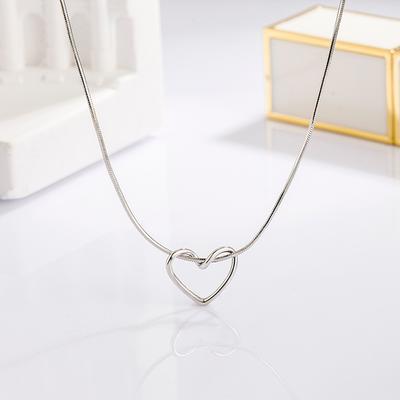 Peach Heart Pendant Women's Necklace, Cross-border Fashion Simple Love Wrapped Heart Necklace