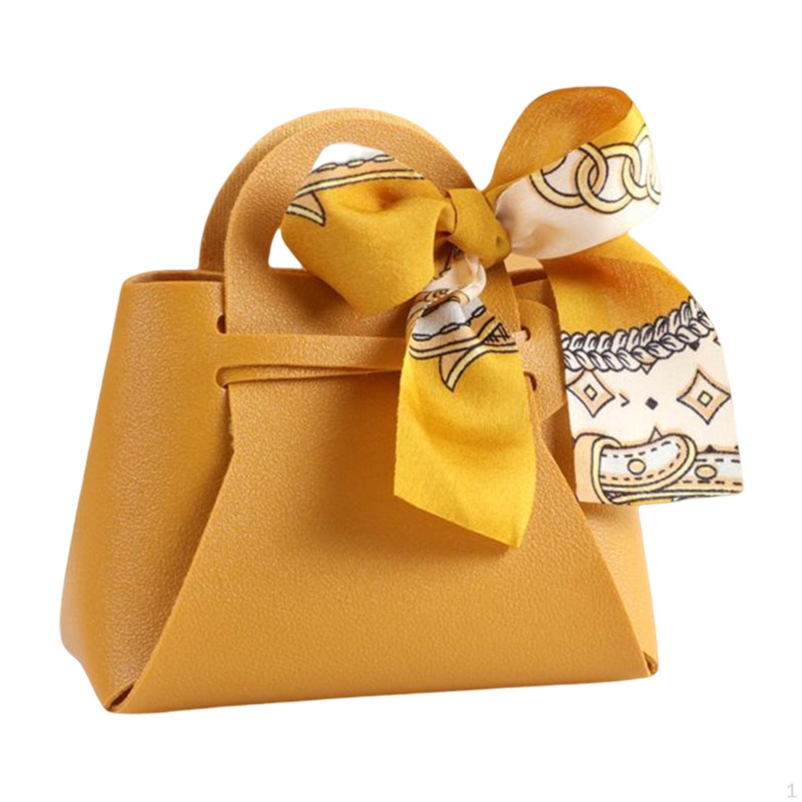Elegant Gift Bag with Ribbon for Special Occasions жёлтый