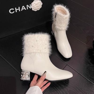 Herbst und Winter 2025 neue kurze Stiefel Damen Strass dicker Absatz runde Zehe vielseitig weißer Samt kleine duftende Stiefeletten Martin Stiefel Damen