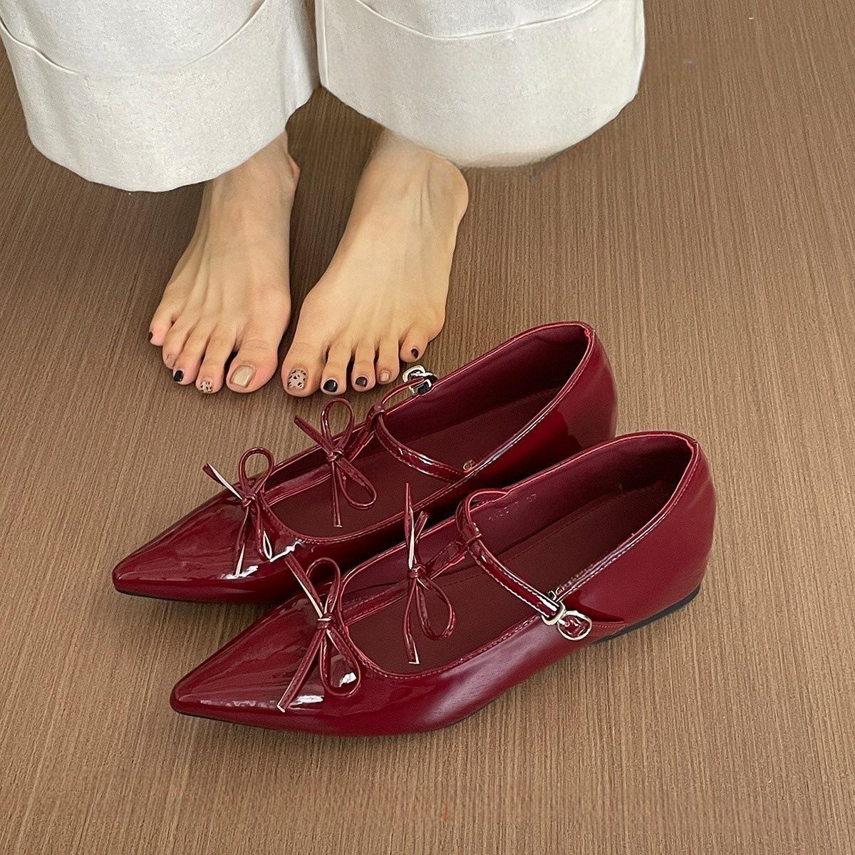 

Туфли Мэри Джейн из лакированной кожи с внутренней платформой, женские туфли, новые туфли-лодочки с маленьким бантом 35 бордовый