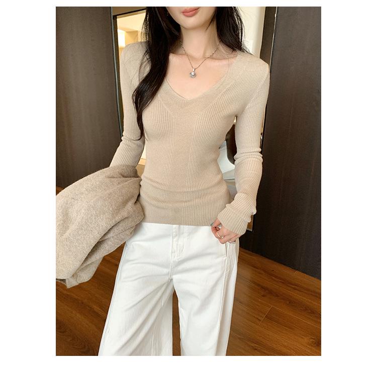 Women's European V-Neck Slim-Fit Knit Sweater - Spring/Autumn 2026 Collection