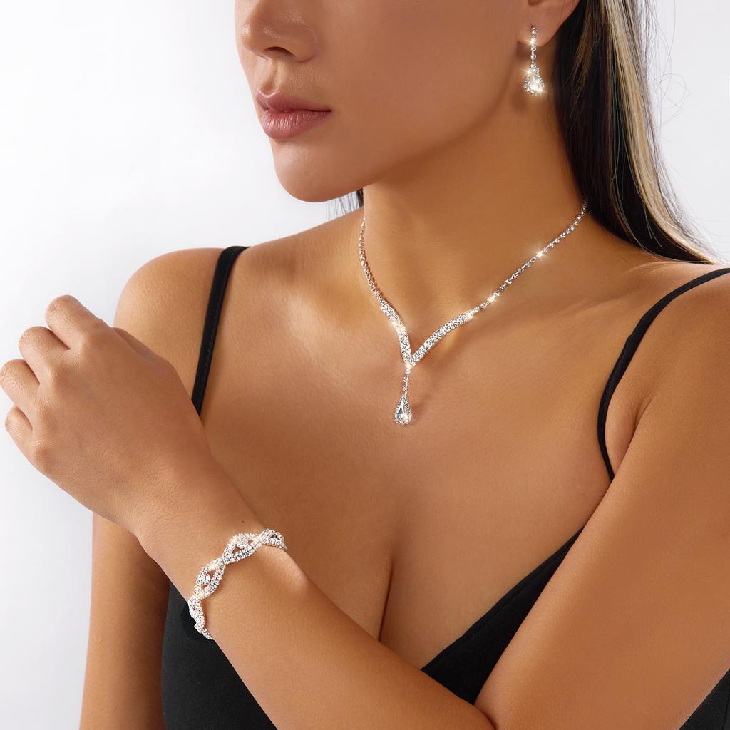 Women's Shiny Geometric Rhinestone Crystal Necklace Choker Chain Bracelet Earrings for Bride Wedding Party Nightclub Jewelry Set