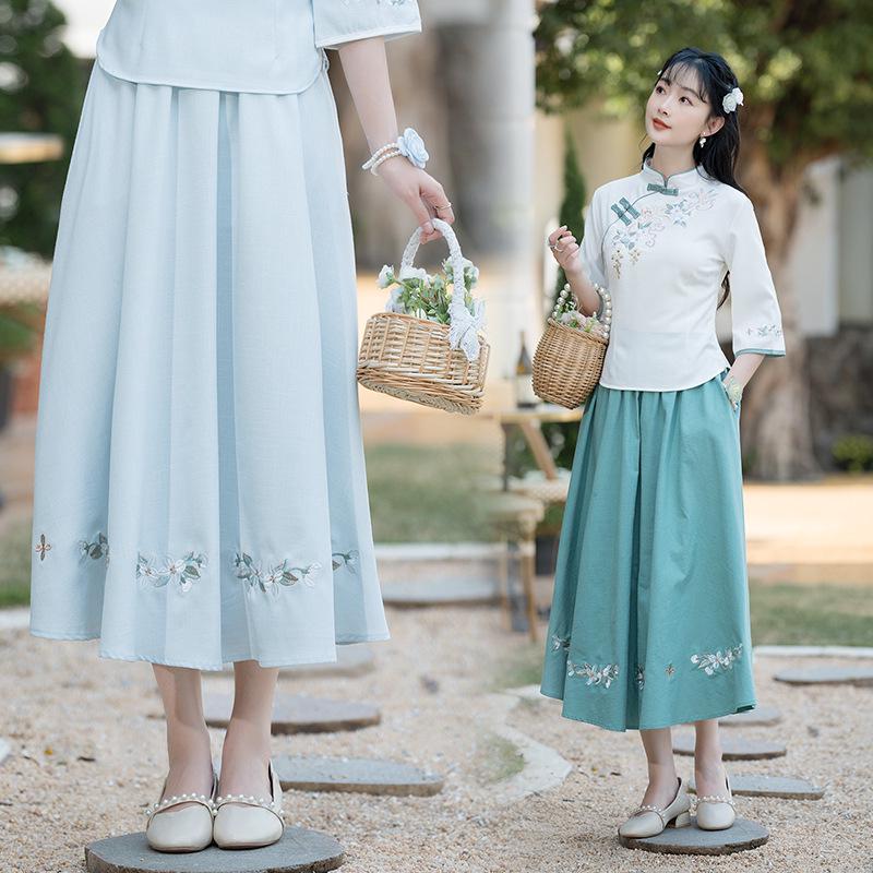 2025 Spring/Summer Women's Ethnic Retro Cotton Linen Embroidered Midi Skirt - Elastic Waist