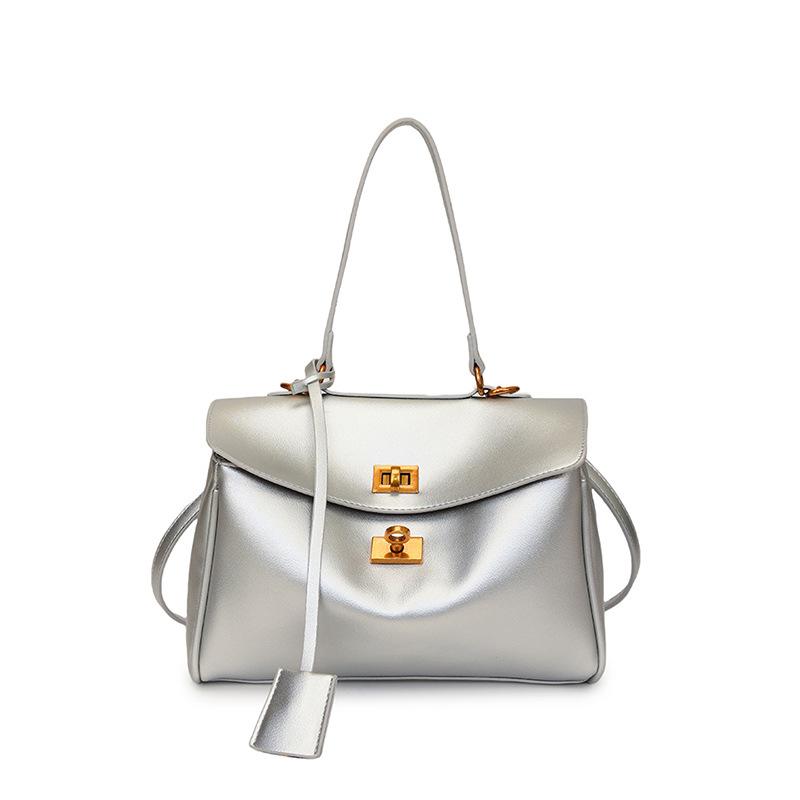 Tote Bag Women's Large Capacity Temperament Underarm Shoulder Bag Commuter Messenger Bag