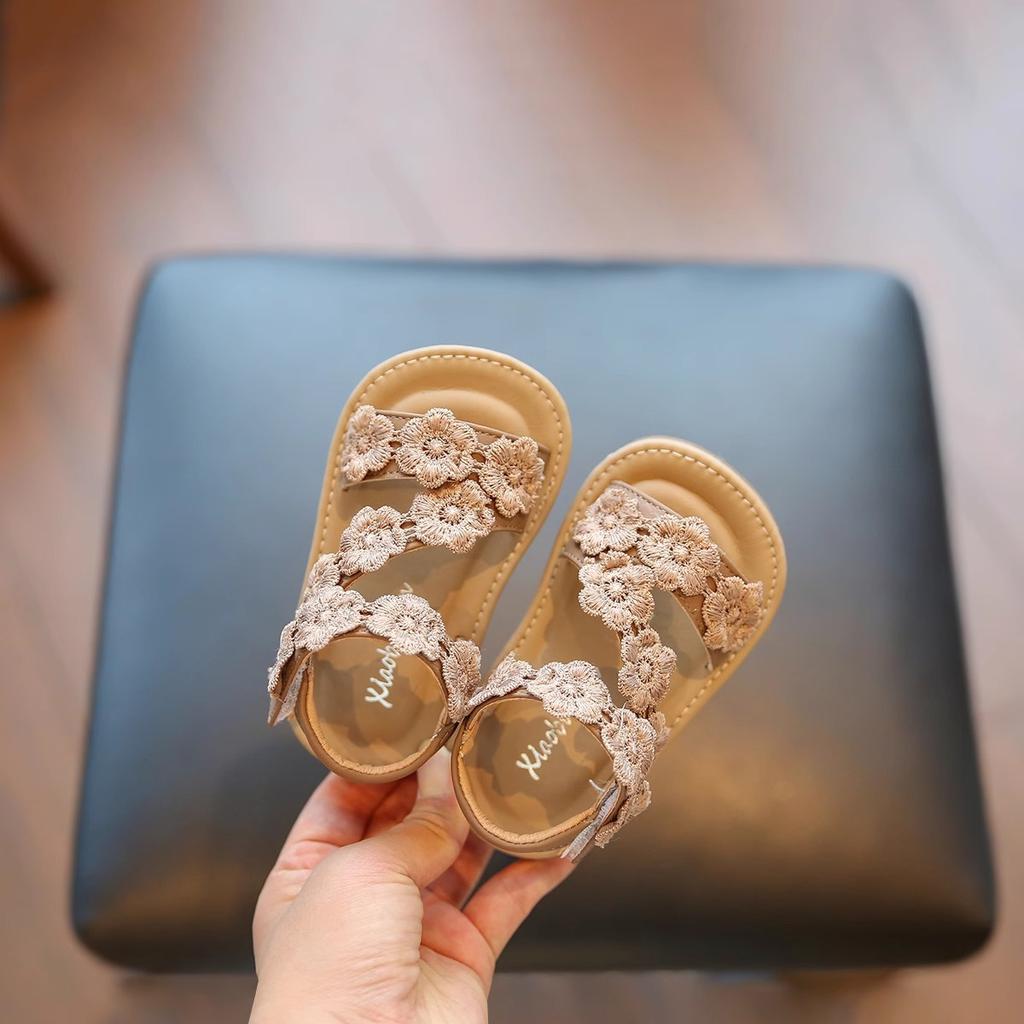 Foreign trade 2025 summer new Korean version of girls little flower princess cool toddler shoes children open toe beach shoes children