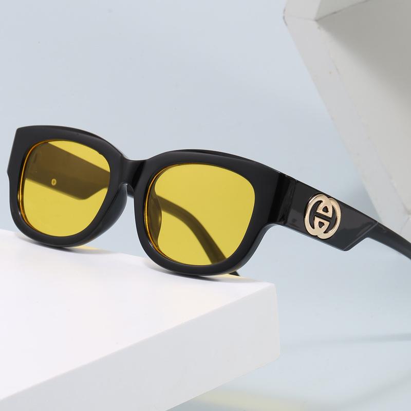 Korean Style Retro Square UV Protection Sunglasses - Classic, Versatile, High-End Feel
