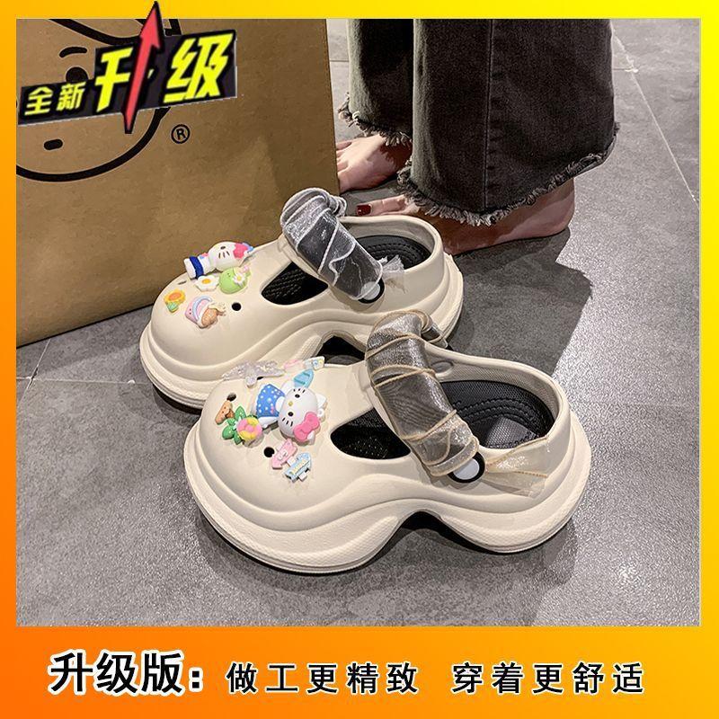 Cartoon cute Hello Kitty hole shoes women 2025 summer wear thick soles increase height non-slip lightweight two wear slippers women