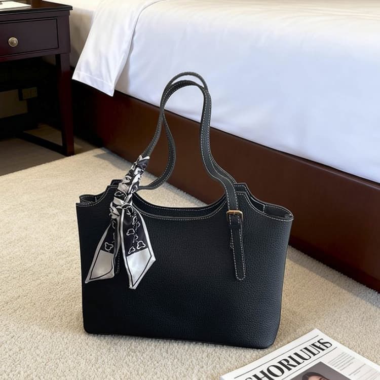 Шелковый шарф с узором личи, декоративная сумка-тоут, женская сумка через плечо чёрный