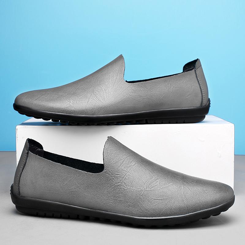 Mocassini Uomo Primavera Estate Casual Pelle Scarpe Uomo Semplici Mocassini Slip-On Scarpe da Guida Scarpe da Barca per Esterno Piatte Lazy Fatte a Mano