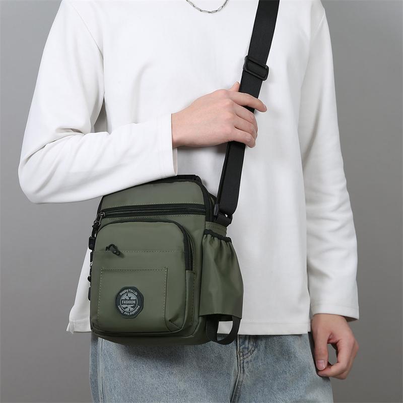 Herren Umhängetasche Große Kapazität Einfarbige Leichte Verschleißfeste Crossbody-Tasche