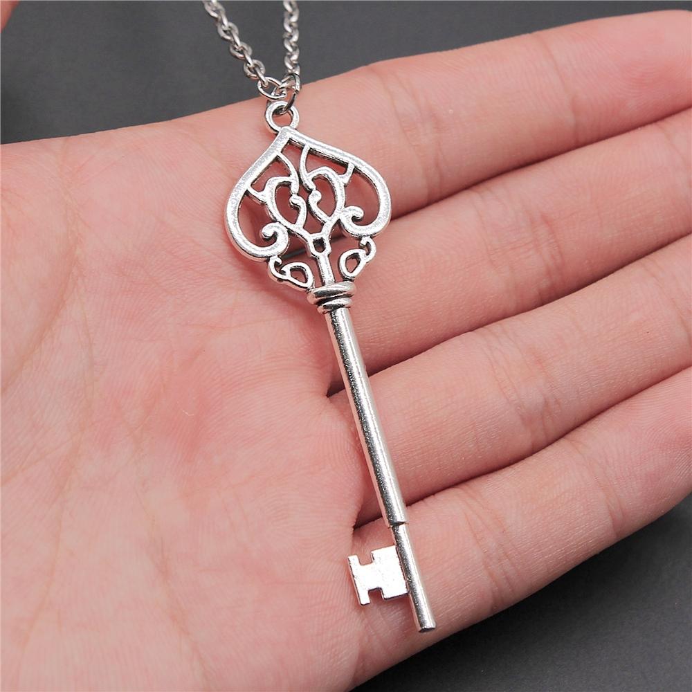 2 Colors Antique Silver Color Antique Bronze Color Vintage Key Pendant Necklace For Women Long Chain Metal Chain Necklace