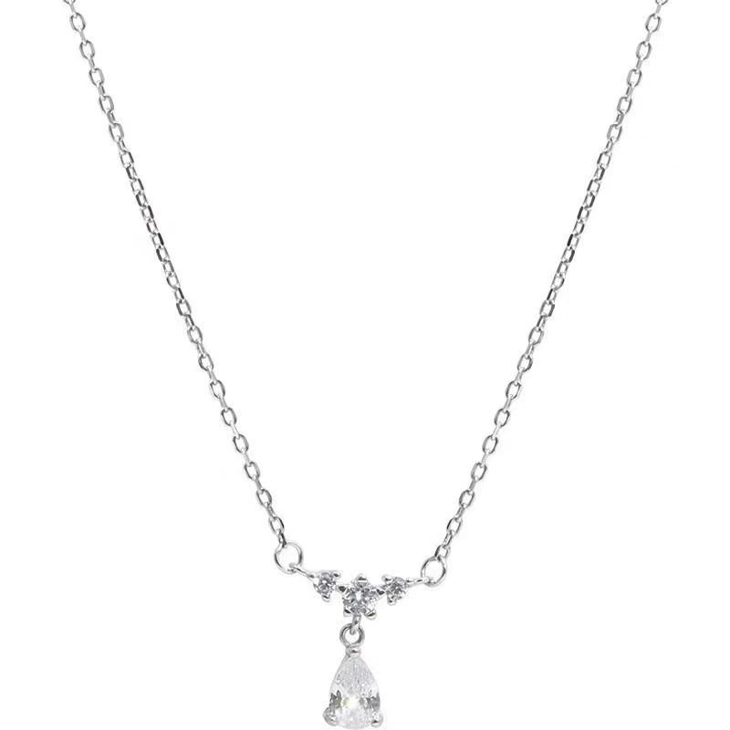 

Clavicle chain Korean ins trendy temperament zircon water drop necklace cold wind simple jewelry