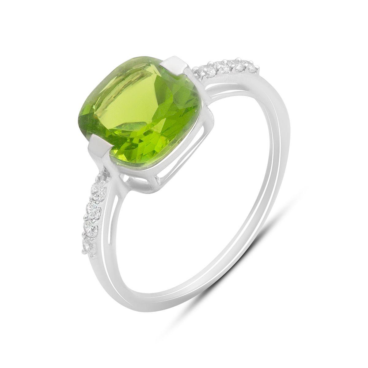 

Срібний перстень з хризолітом, вага виробу 2,18 гр (60002165) 17.5 смарагдовий