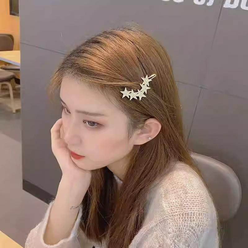 Korean Style Rhinestone Gypsophila Hairpin - Trendy Dopamine Bangs Clip