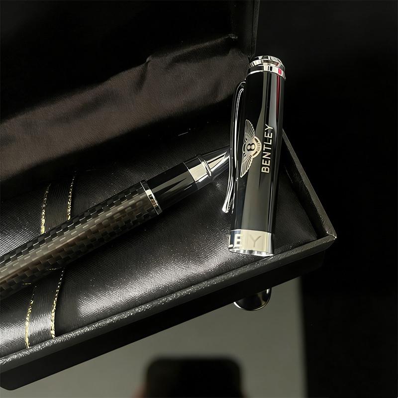 New B-Bentley-y Bentley Emblem Metal Engraved Fountain Pen Gifts Souvenirs Signature Pens Business Ballpoint Pen School Supplies