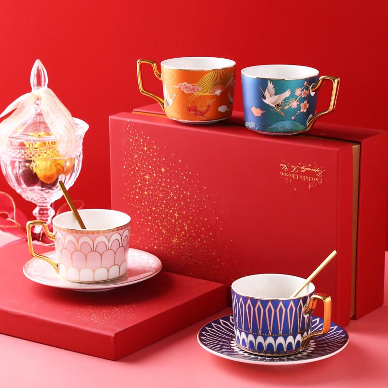 Decorative Couple Coffee Mugs Gift Set